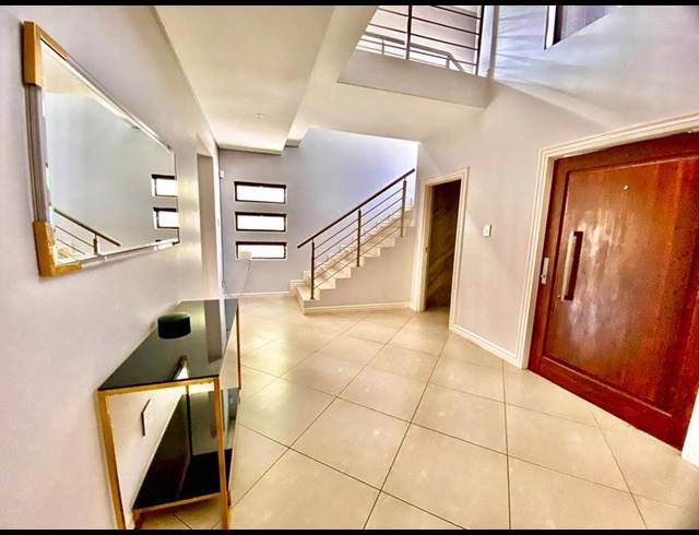 3 BEDROOM PROPERTY TO RENT IN BRYANSTON